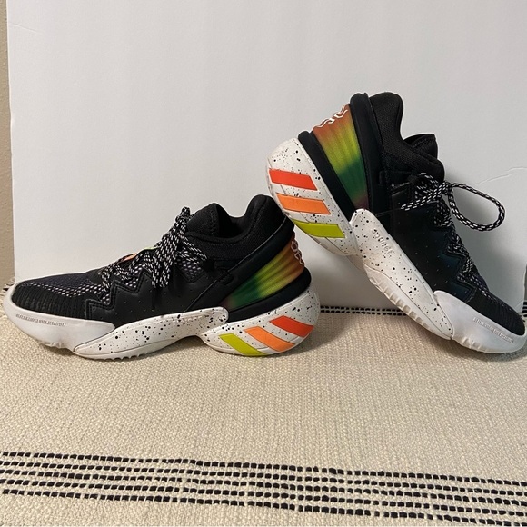 ADIDAS / D.O.N. Issue #2 Basketball Shoes Size 6 - Picture 6 of 8